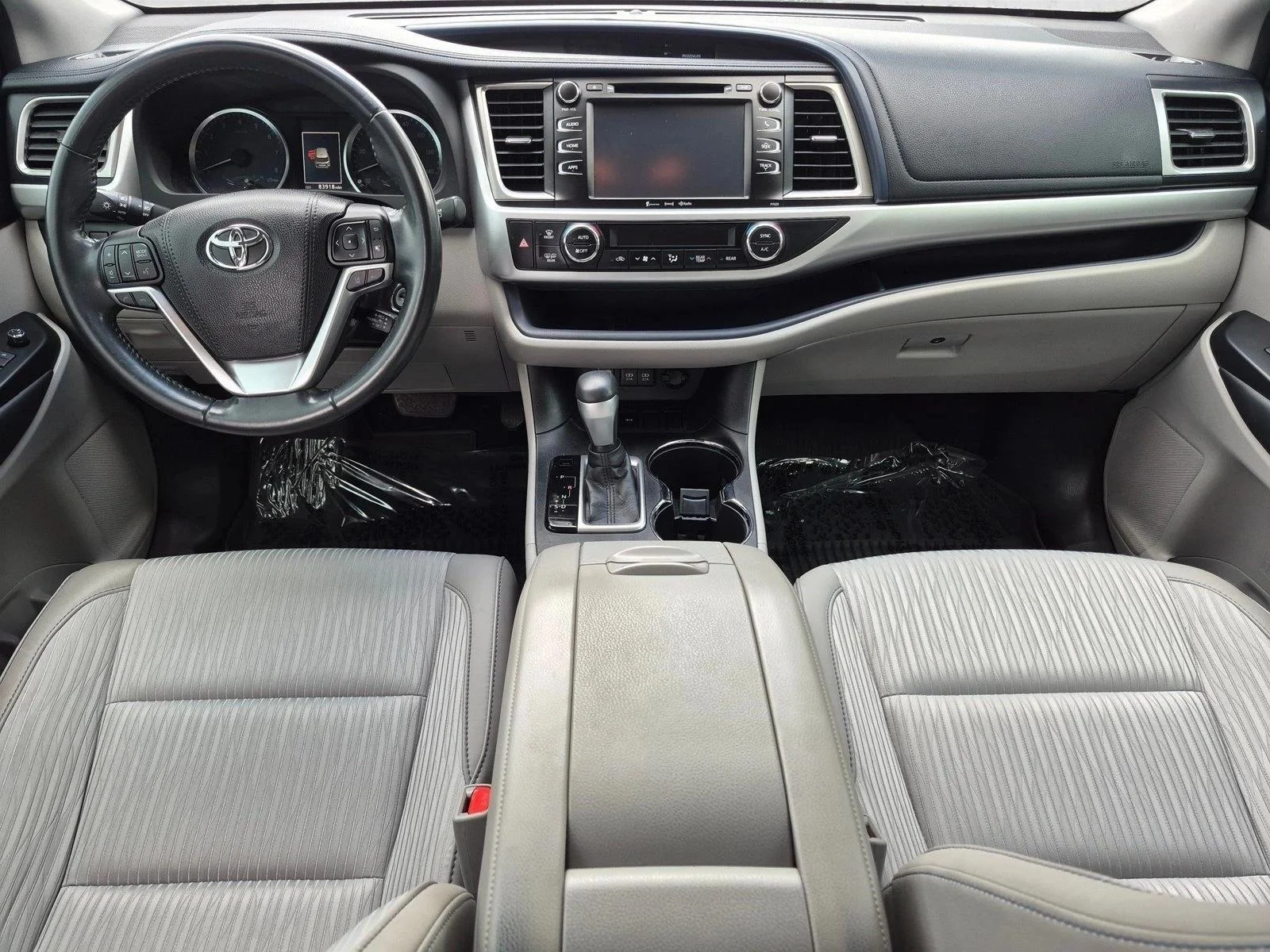 Used 2018 Alumina Jade Metallic Toyota LE Plus image 16
