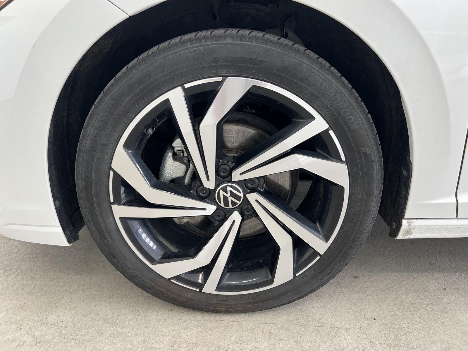 2025 Volkswagen Jetta SEL - Photo 7