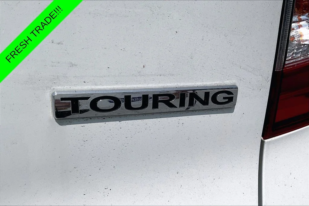 Used 2022  Honda Touring image 24