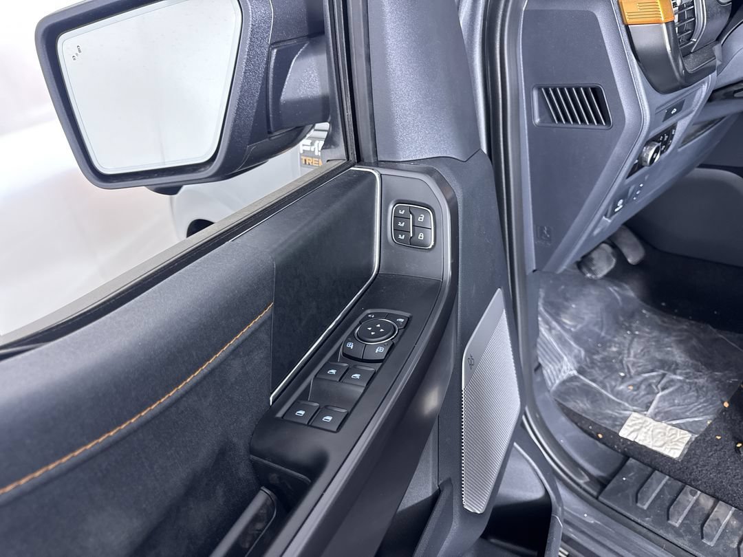 New 2026 Carbonized Gray Metallic Ford Tremor image 14