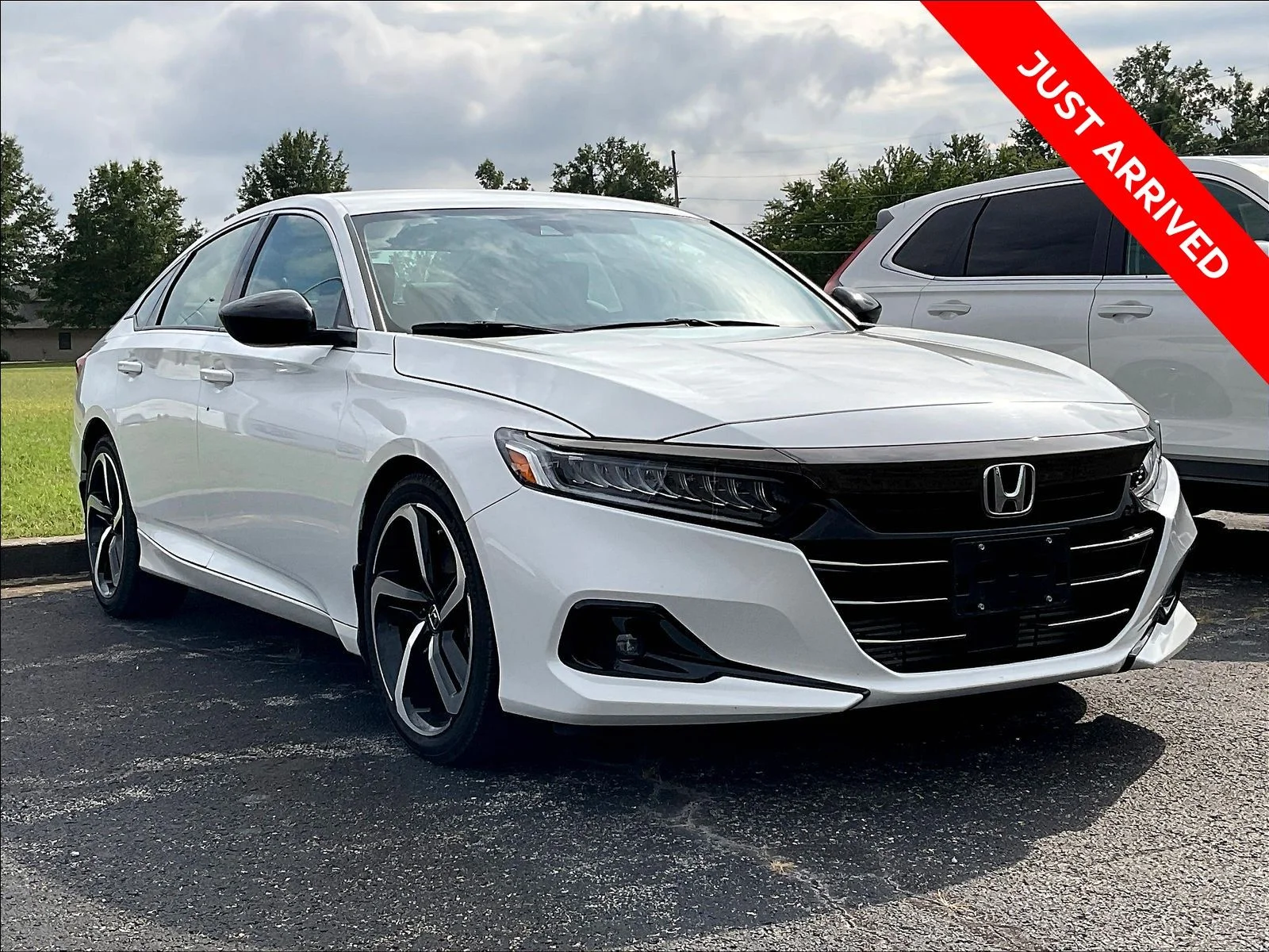 Certified Used 2022  Honda Sport image 1
