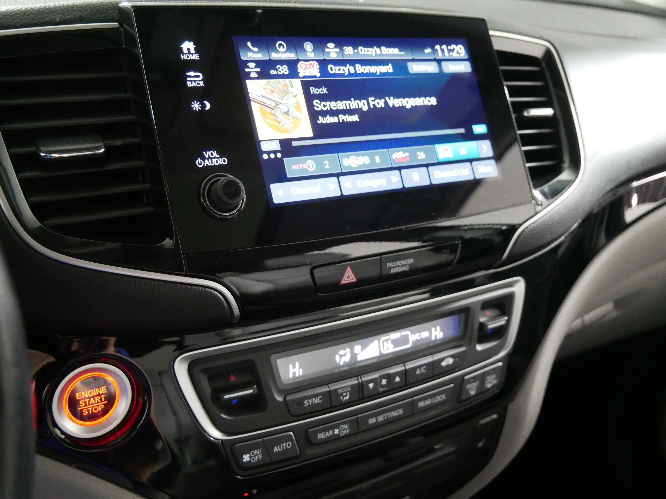 2022 Honda Pilot Touring - Photo 22