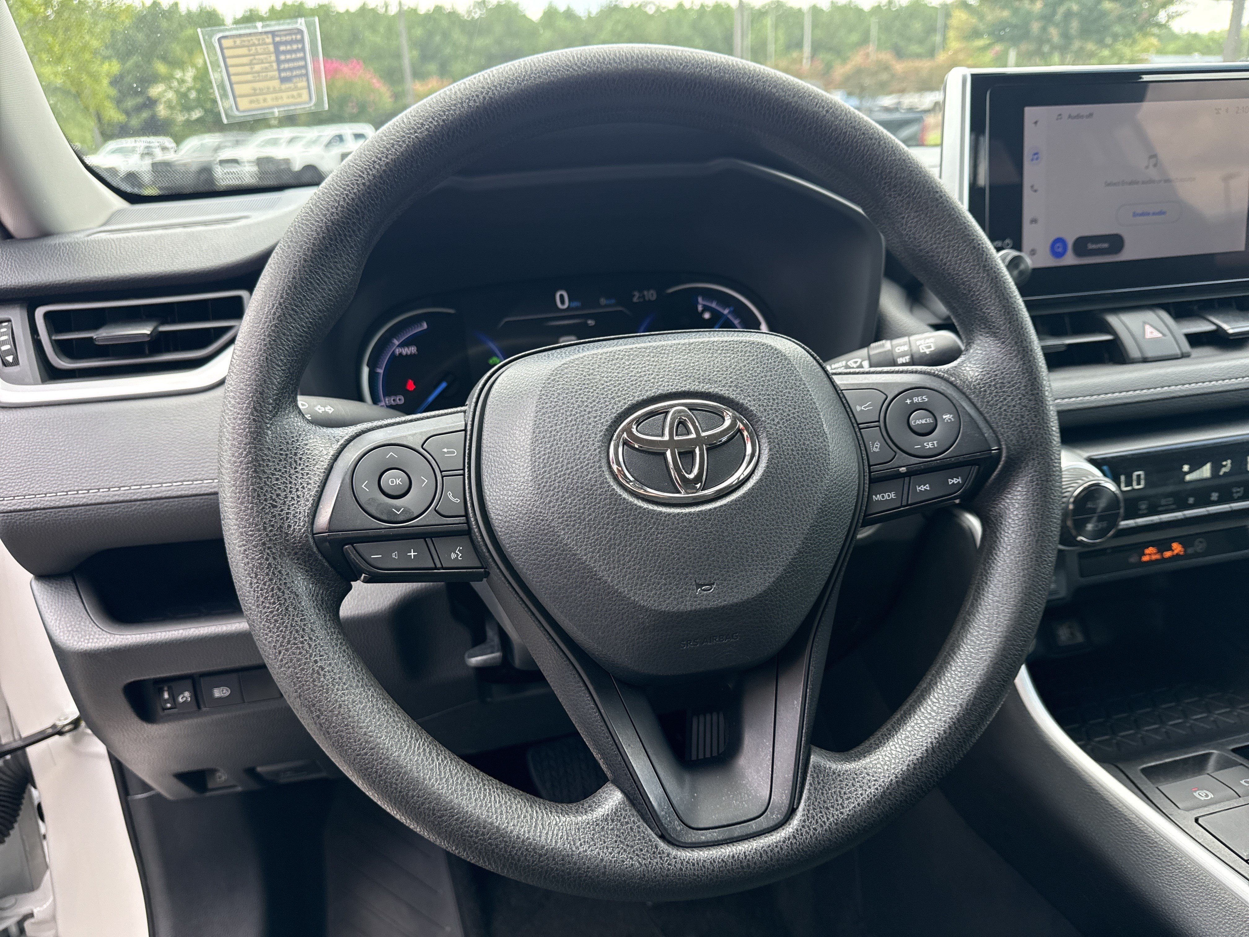 Used 2024 White Toyota Hybrid XLE image 22