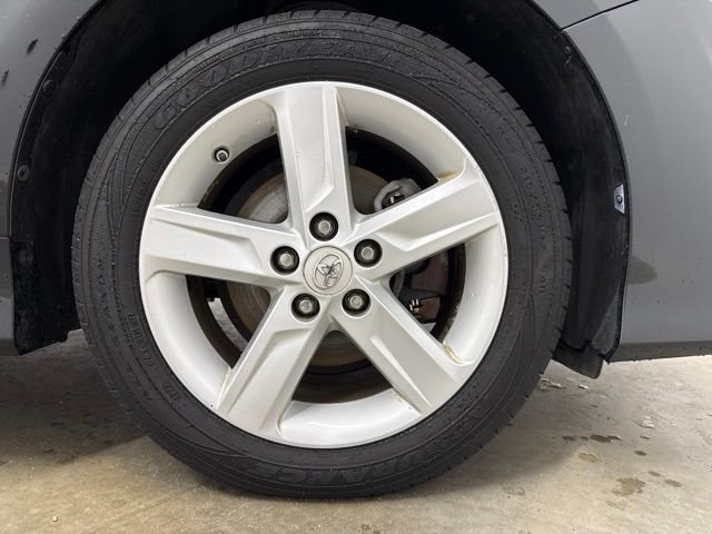 Used 2014 Attitude Black Metallic Toyota SE image 9