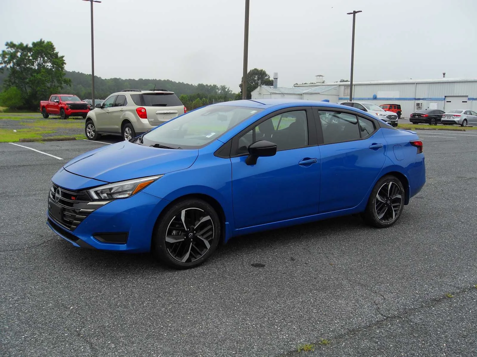 2024 Nissan Versa SR