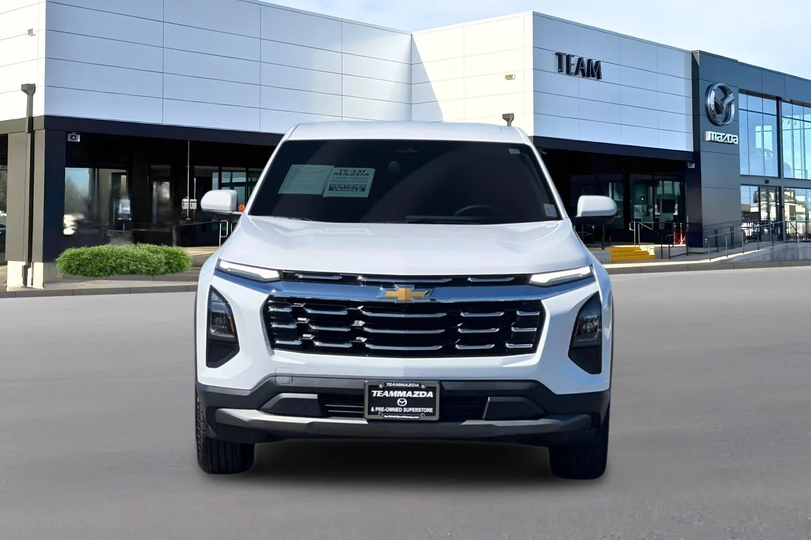 Used 2025 White Chevrolet LT image 6