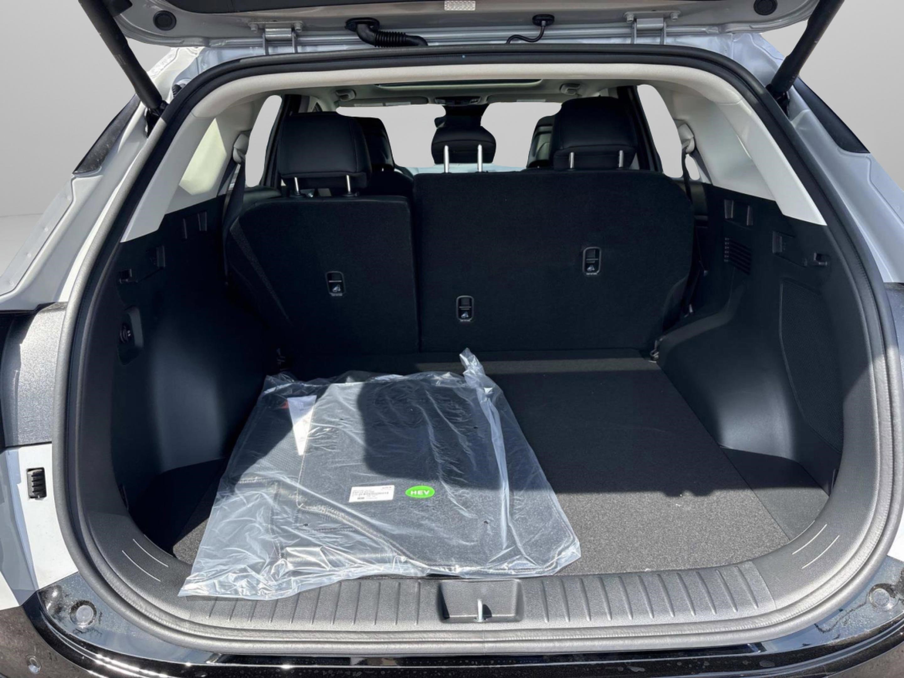 New 2026 Wolf Gray Kia SX-Prestige image 9