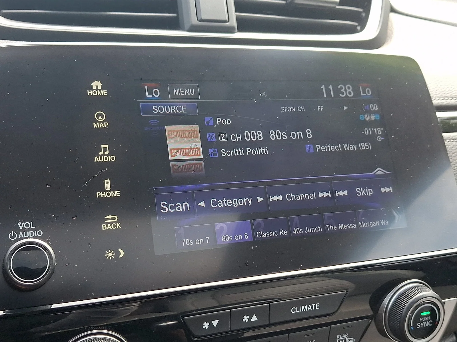 2020 Honda CR-V Touring - Photo 17