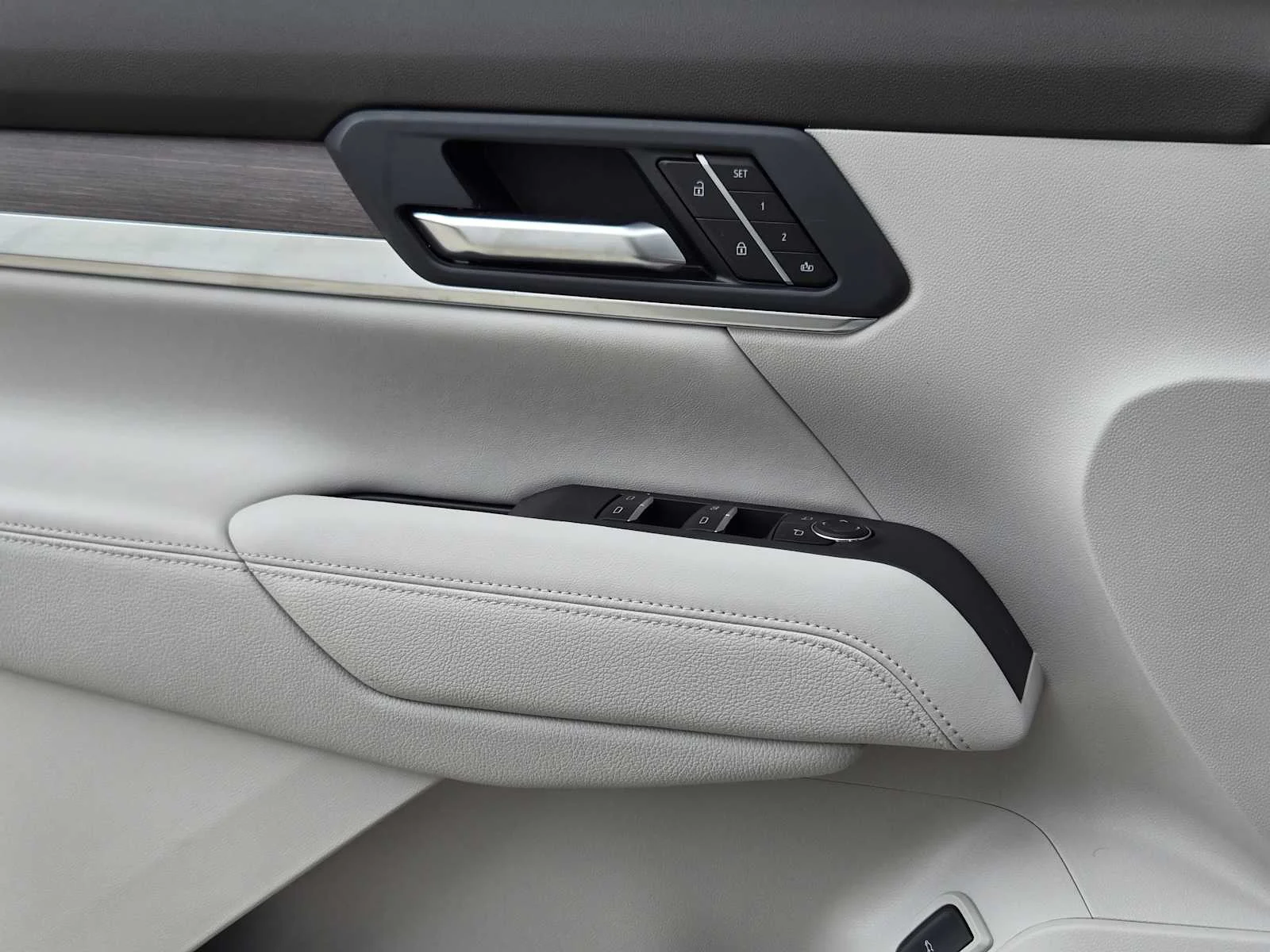 New 2026 Sterling Metallic GMC Denali image 15