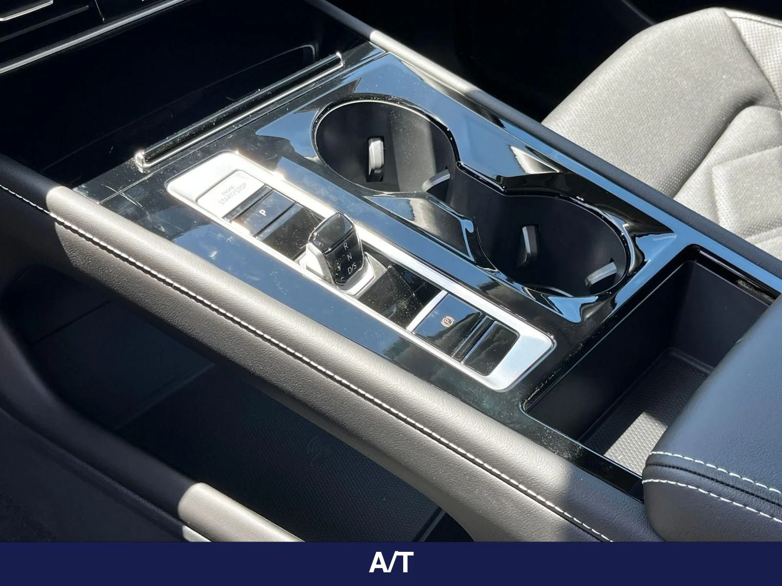 New 2026 Black Volkswagen 2.0T SE w/Technology image 14