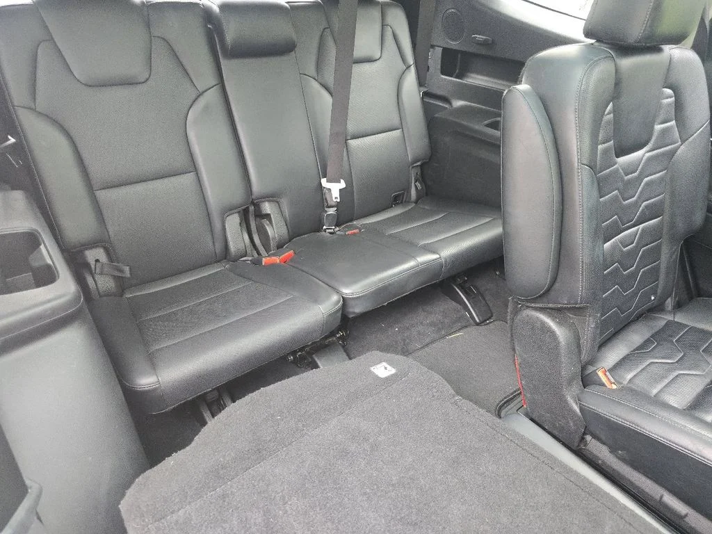 Used 2022 Black Kia SX image 23