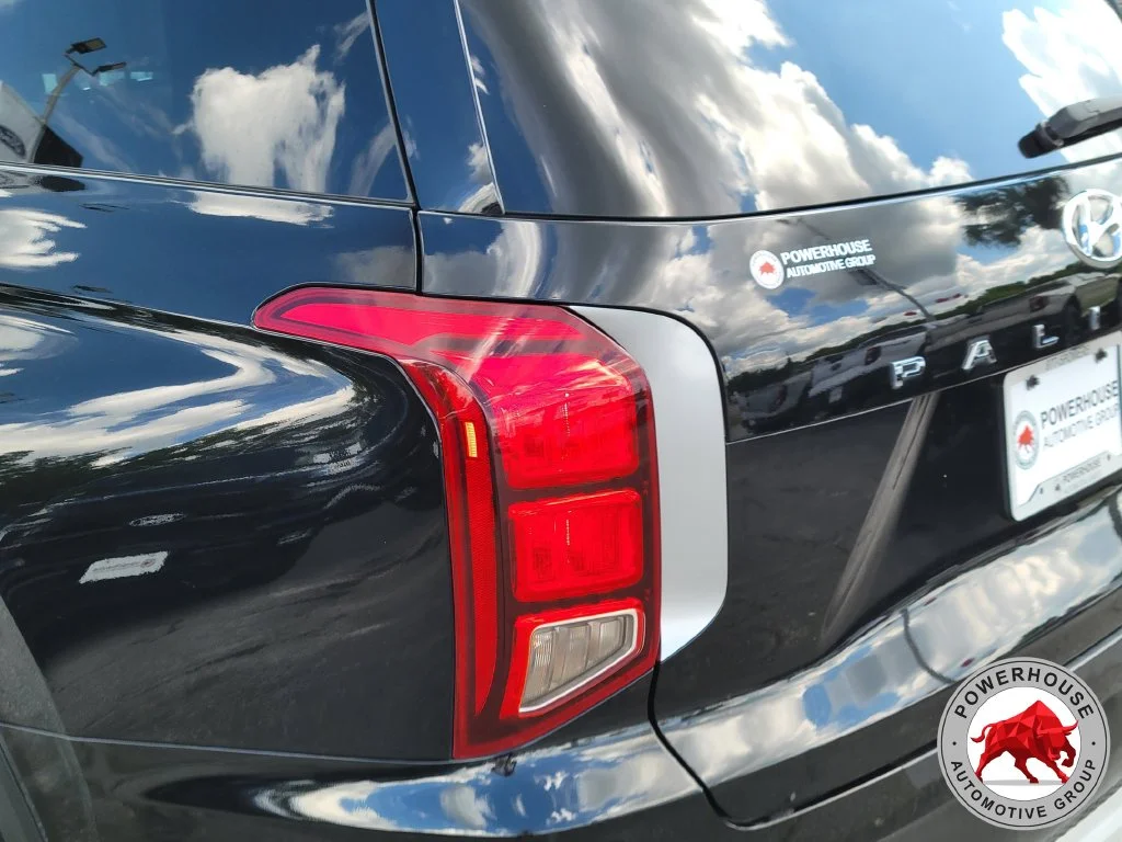 Used 2021 Black Hyundai SEL image 13
