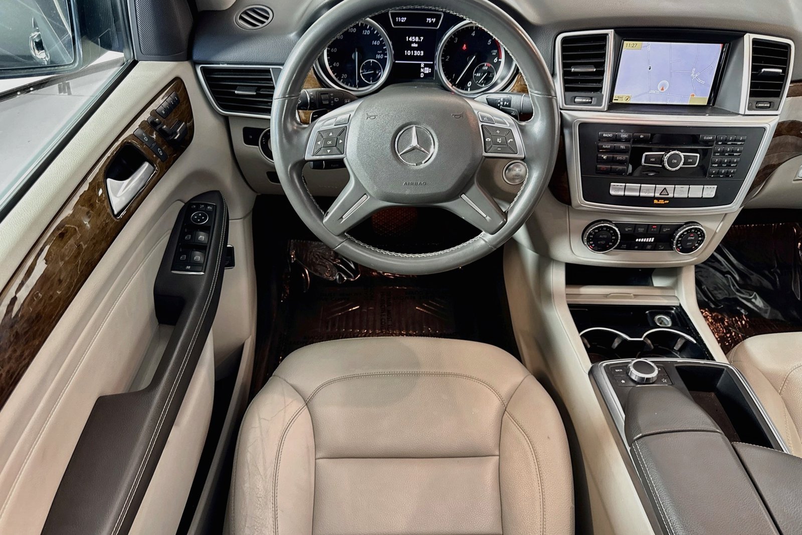 Used 2012 Steel Grey Metallic Mercedes-Benz ML 350 BlueTEC® image 21