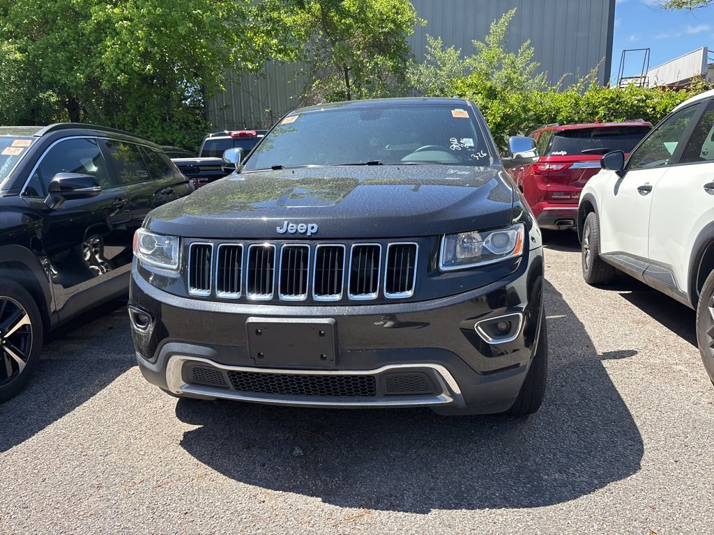 Used 2015 Black Jeep Limited image 4