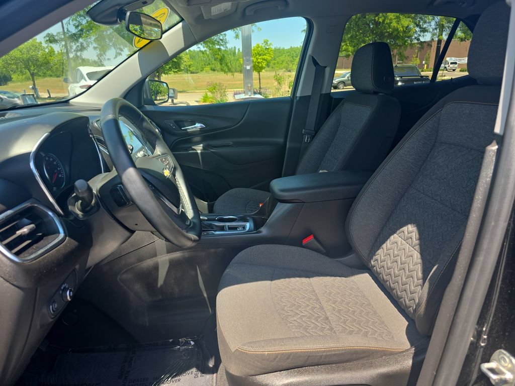2023 Chevrolet Equinox LT - Photo 12