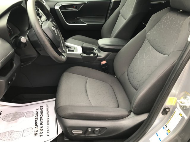 Used 2021 Silver Sky Metallic Toyota XLE image 24