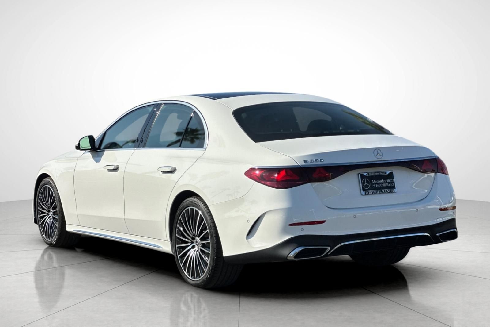 2026 Mercedes-Benz E-Class E350 - Photo 12