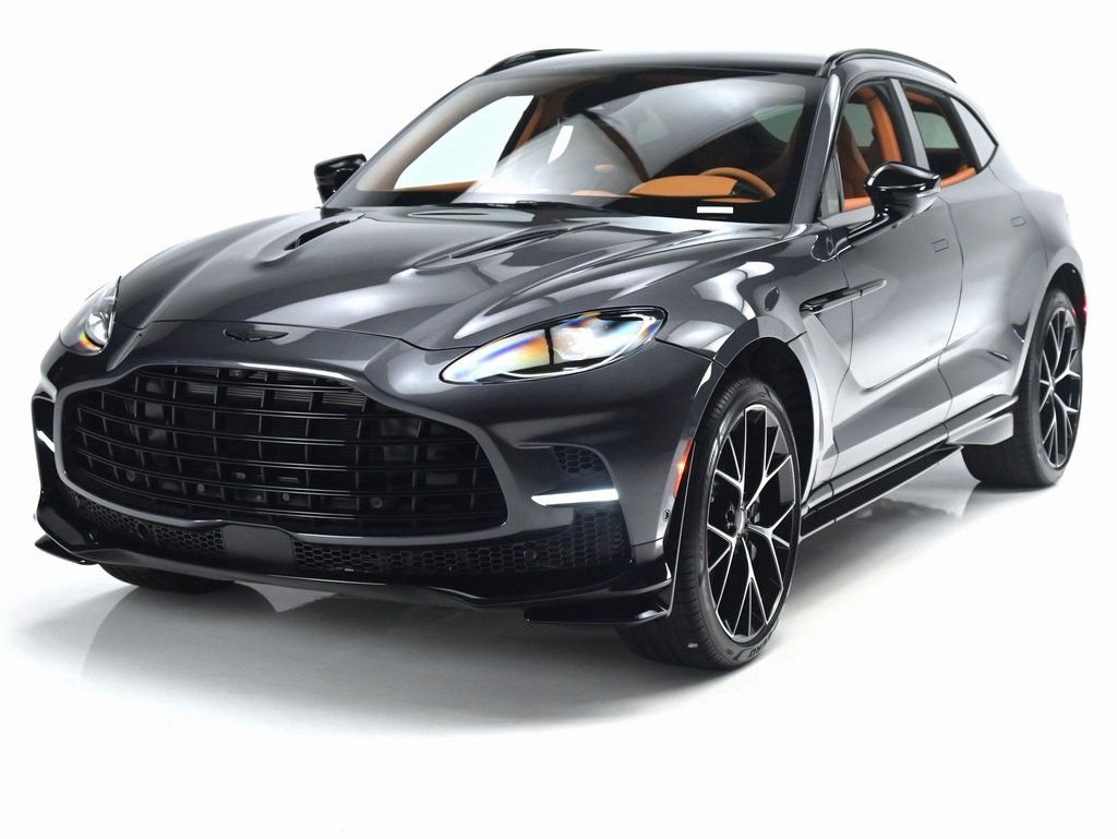 2026 Aston Martin DBX 707