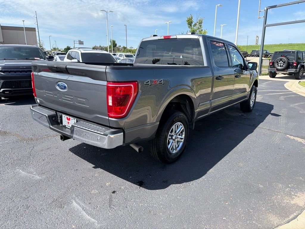 Used 2023 Gray Ford XLT image 7