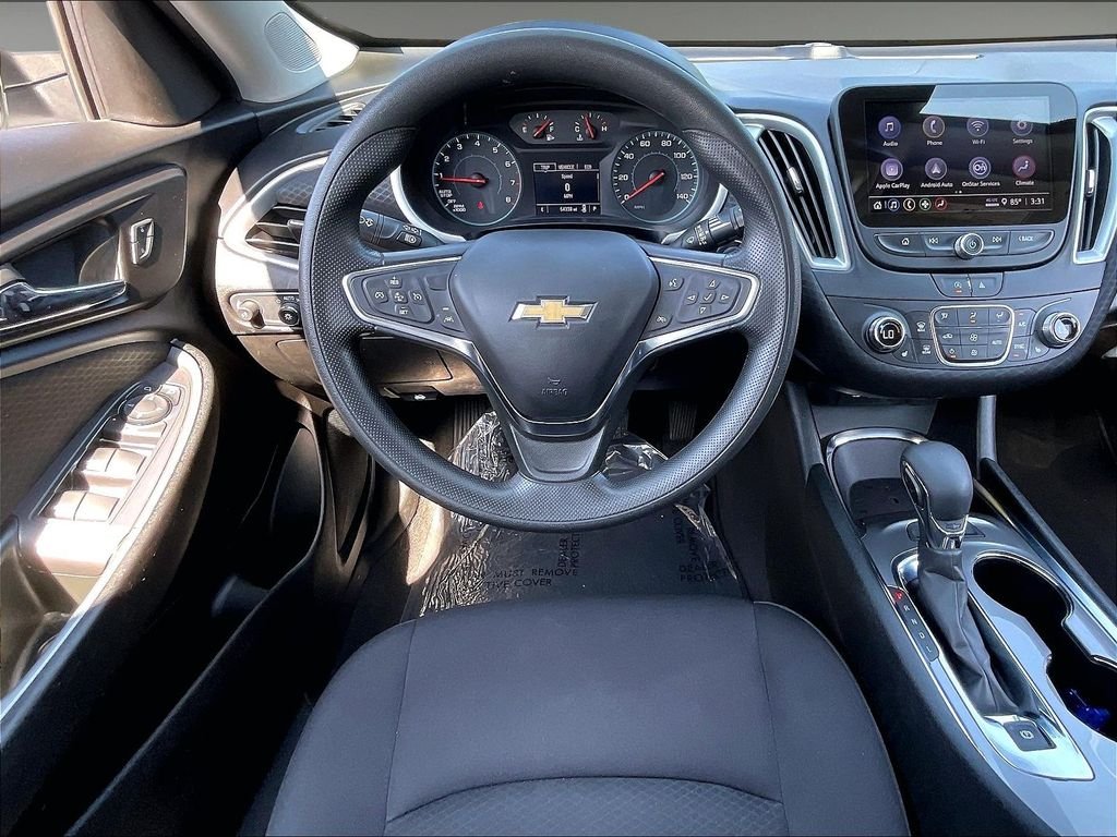 Used 2024 Summit White Chevrolet LT image 16