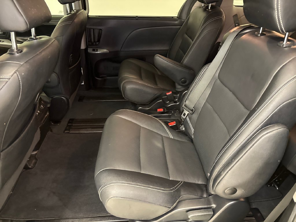 Used 2020 Predawn Gray Mica Toyota SE image 18