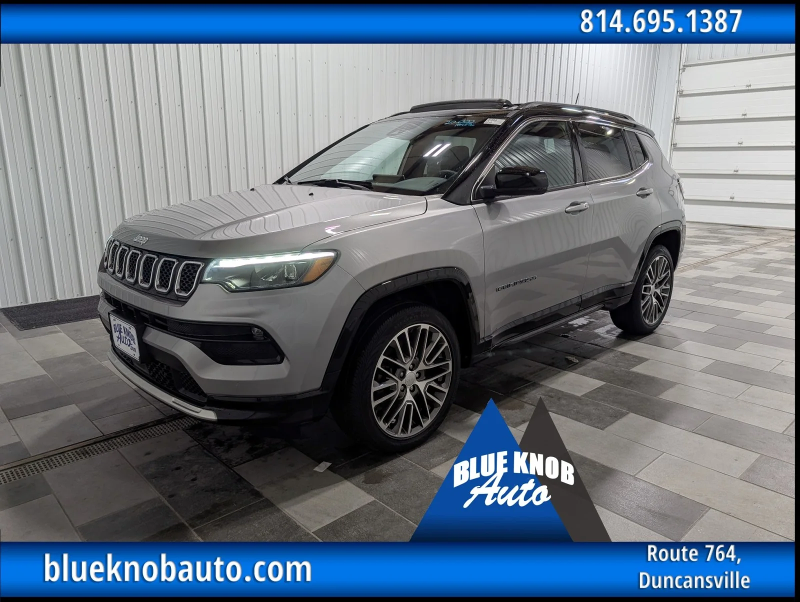 2023 Jeep Compass Limited 4X4's photo