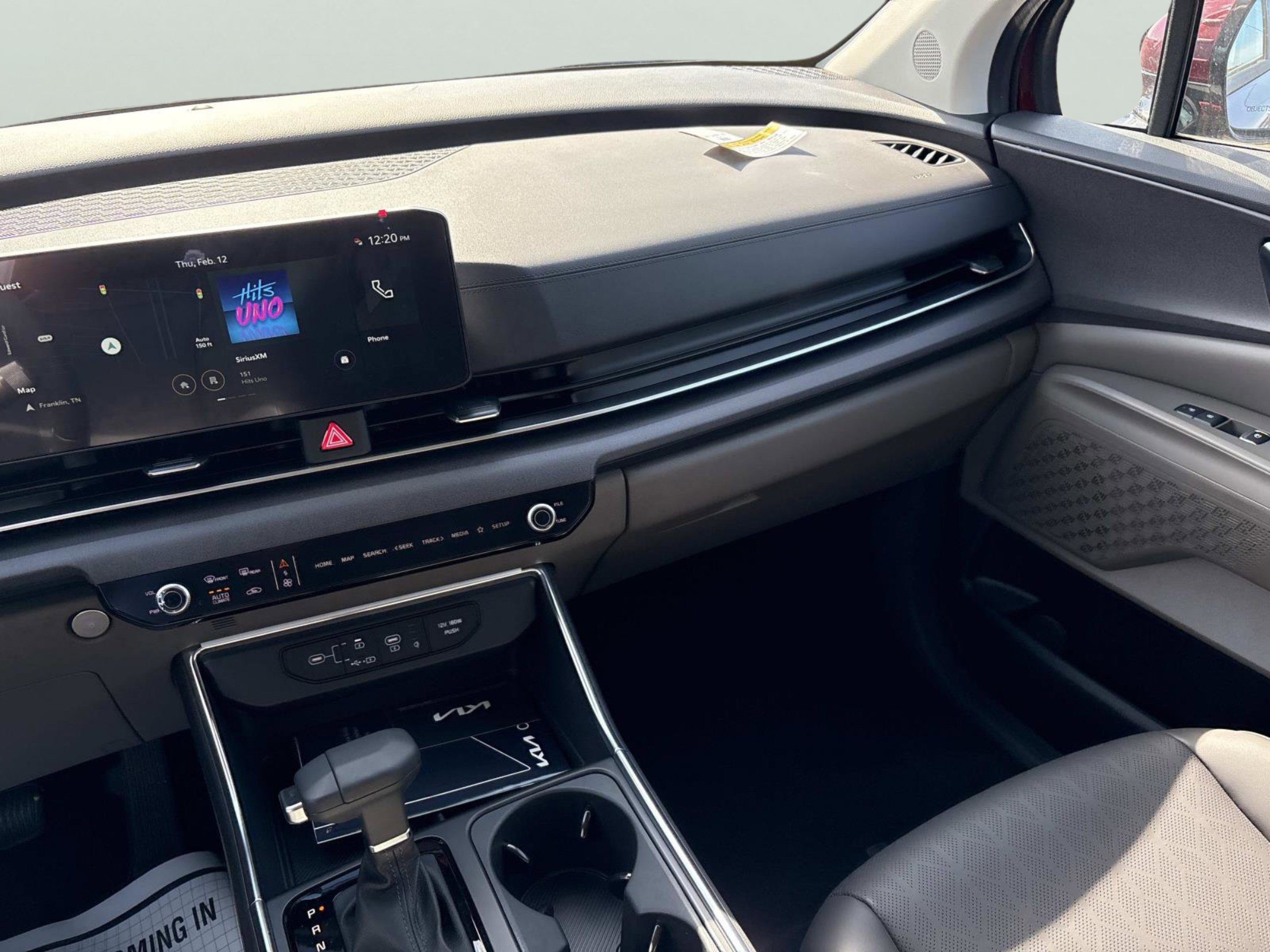 2026 Kia Carnival EX - Photo 14