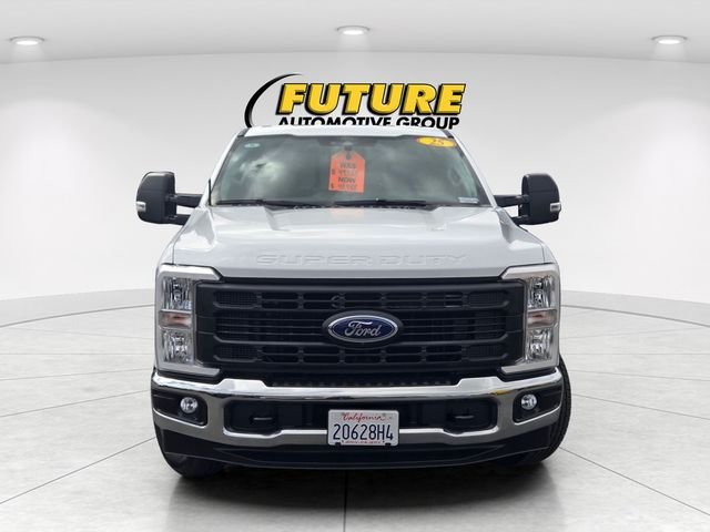 Used 2026 White Ford XL image 2