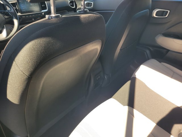 Certified Used 2025 Black Hyundai SEL image 14