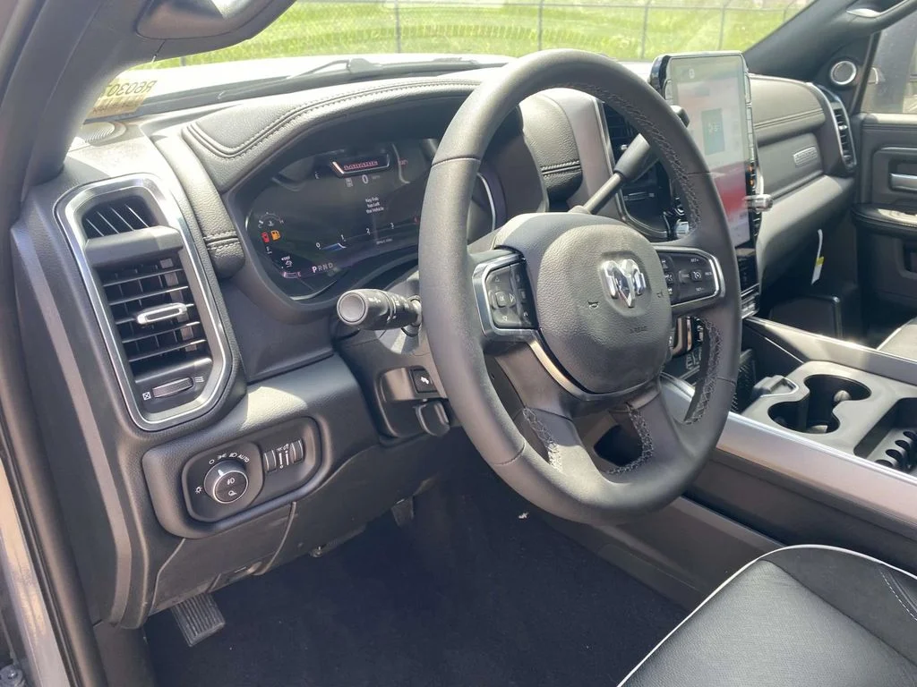 New 2026 Ceramic Gray Clear-Coat Exterior Paint RAM Laramie image 18