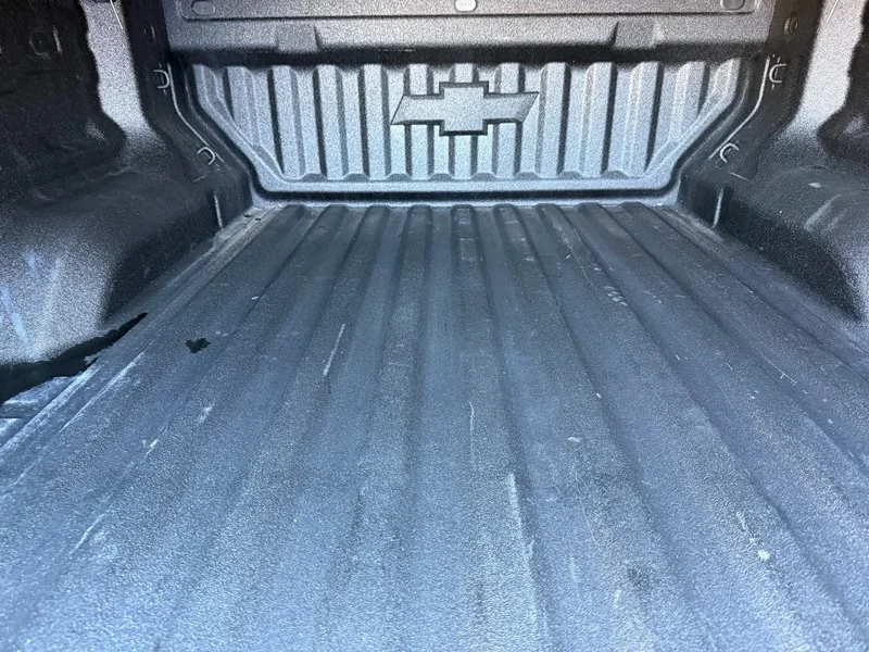 Used 2025 Sterling Gray Metallic Chevrolet ZR2 image 24