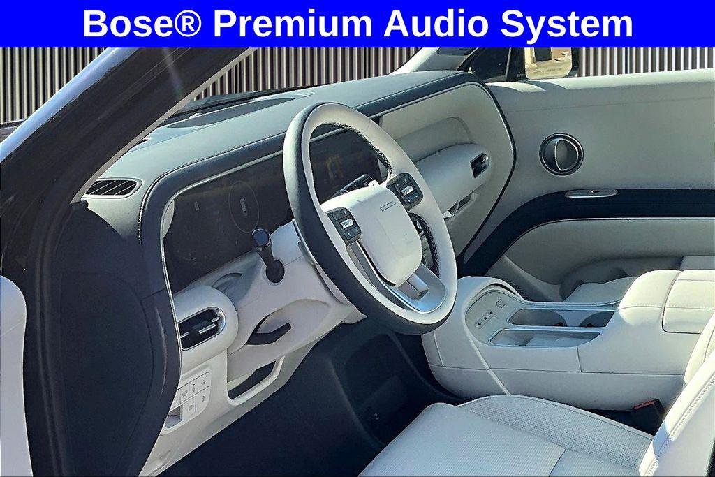 New 2026 Abyss Black Pearl Hyundai Calligraphy image 6