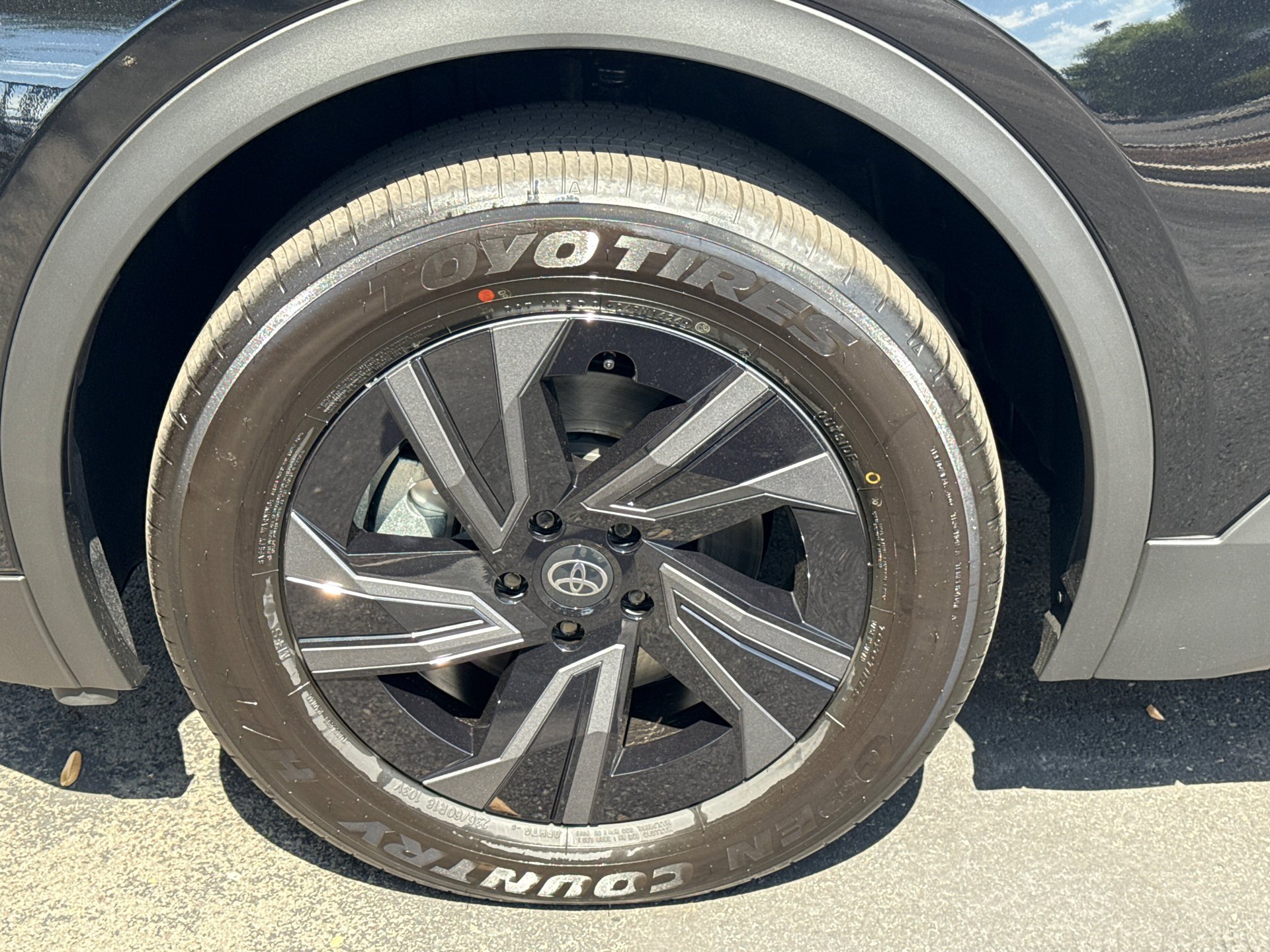 New 2026 Midnight Black Metallic Toyota  SE image 5