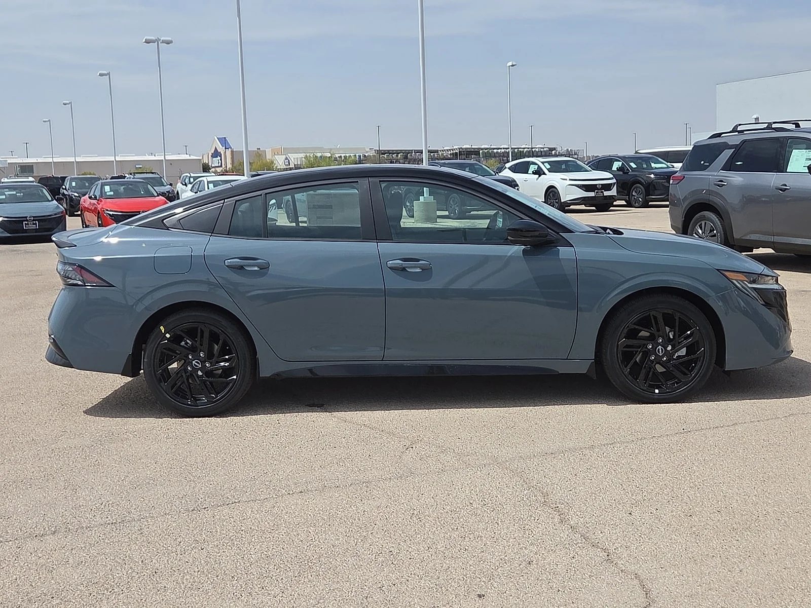 New 2027 XKY 2tonegrybl Nissan SR image 5