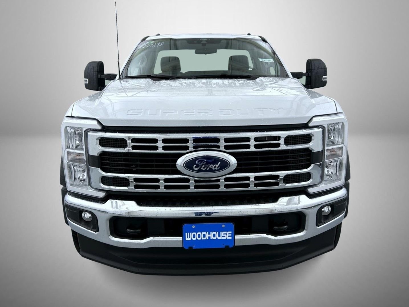 2026 Ford F-550 Super Duty Chassis Cab XL