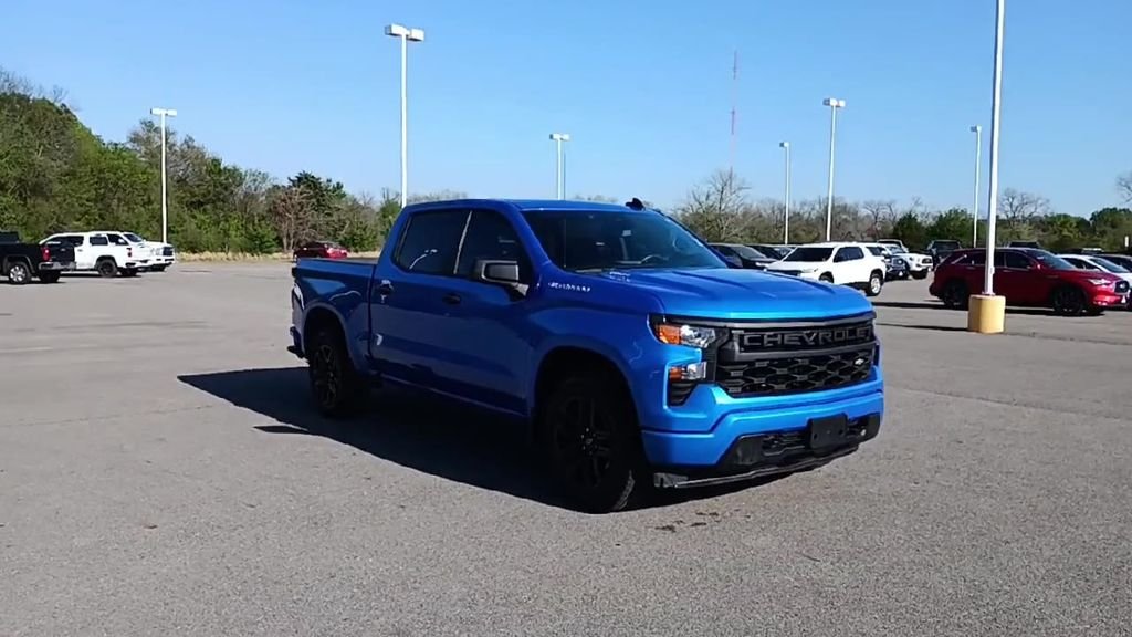 Used 2025 Chevrolet Silverado 1500 Custom with VIN 1GCPABEKXSZ198411 for sale in Little Rock