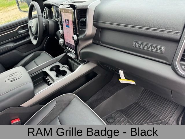 New 2026 Ivory White Tri-Coat Pearl-Coat Exterior Paint RAM Laramie image 27