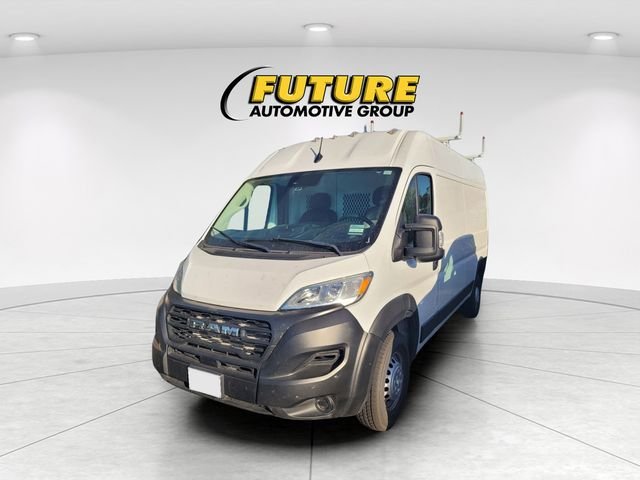 Used 2024 White Ram High Roof image 3