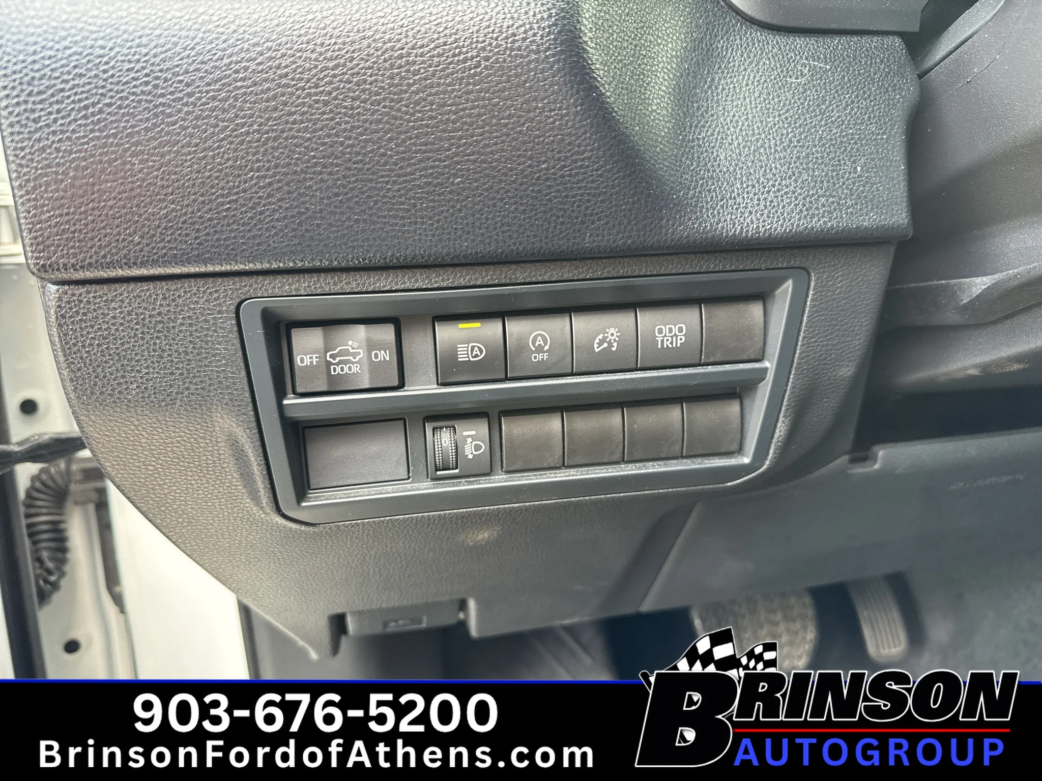 Used 2025 Ice Cap Toyota SR5 image 14