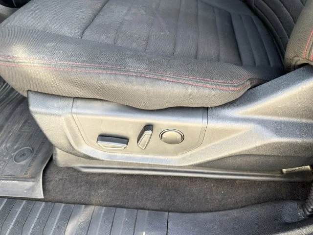Used 2020 White Ford XLT image 19