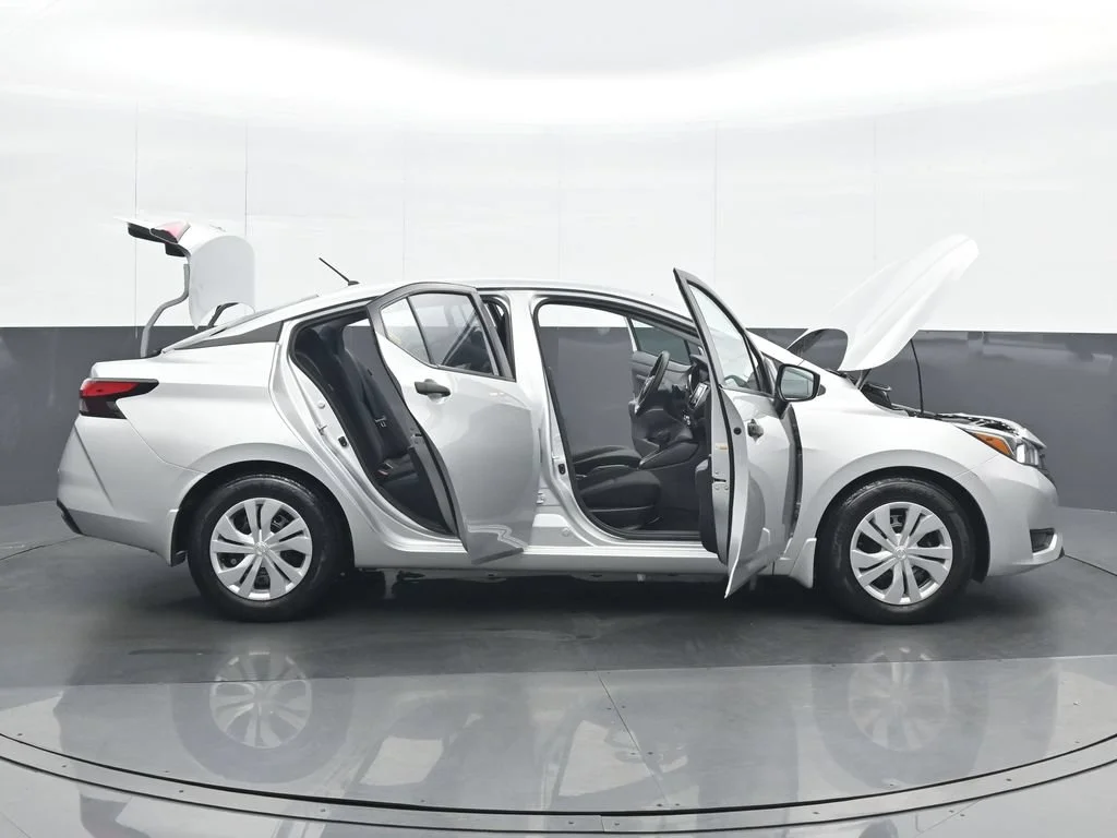 Used 2024 Silver Nissan 1.6 S image 38
