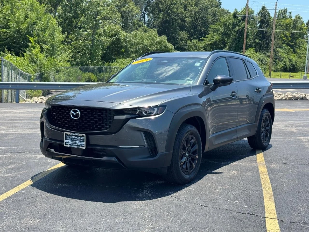 Used 2025 Machine Gray Metallic Mazda Premium image 17