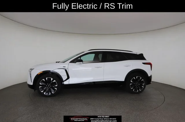 Used 2024 White Chevrolet RS image 6