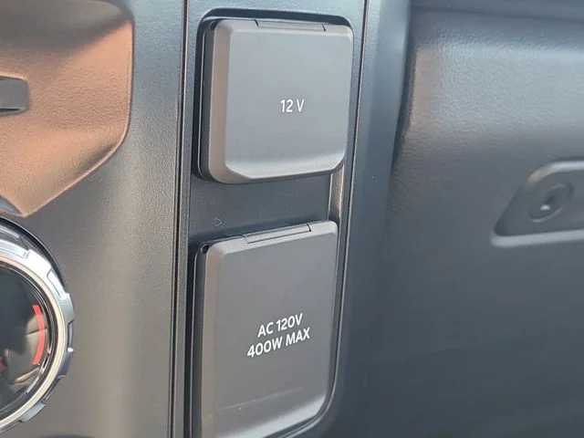 New 2026 White Metallic Ford Lariat image 27
