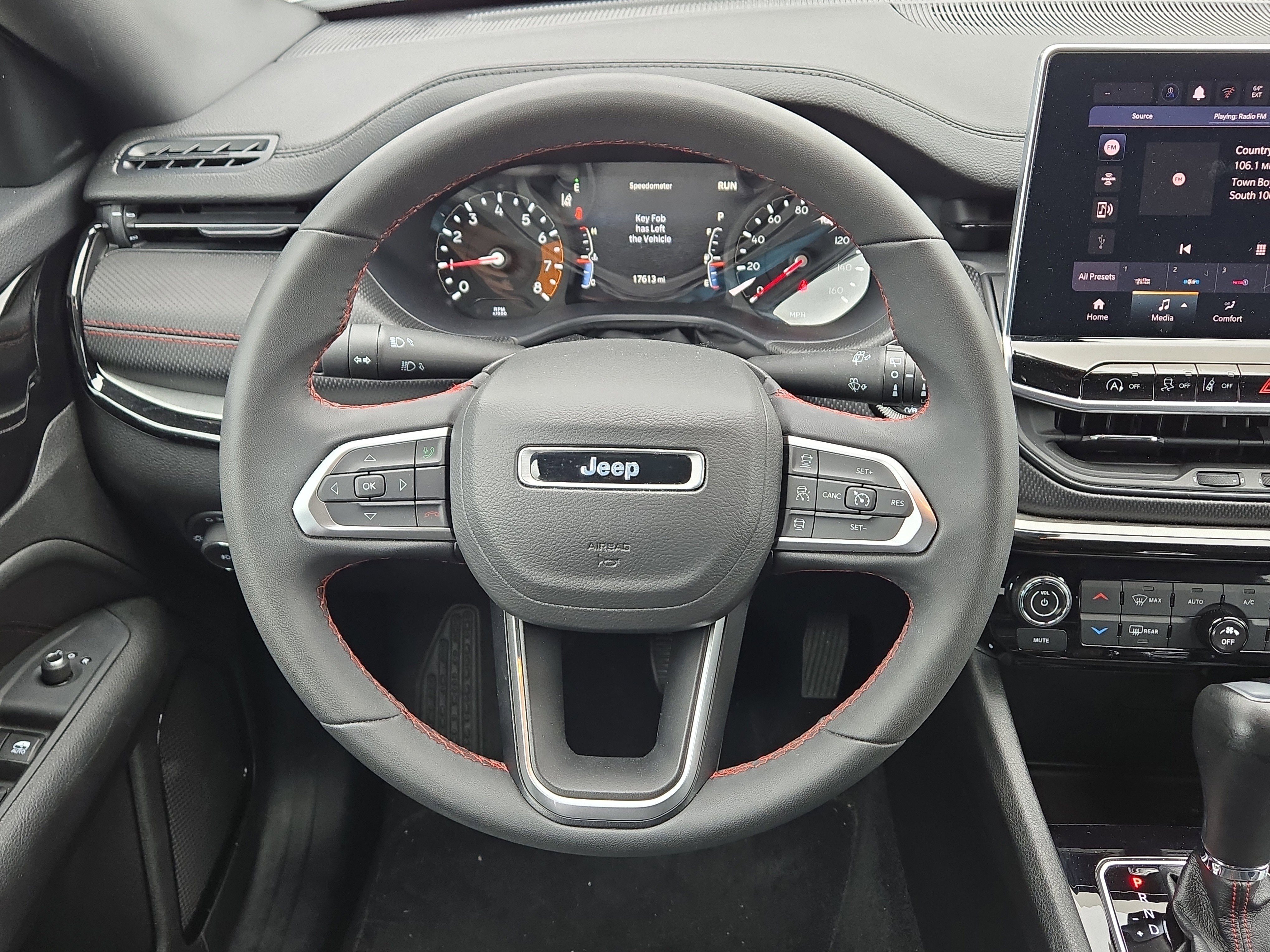 Certified Used 2025 Bright White Clearcoat Jeep Trailhawk image 19