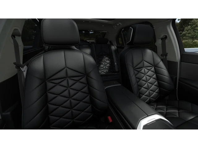 New 2027 Black Sapphire Metallic BMW 740i image 11