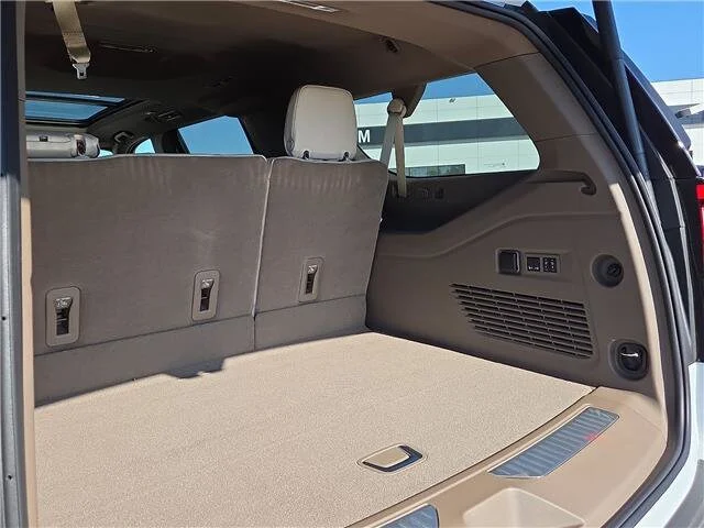 New 2027 Glacier White Tricoat GMC Denali image 8