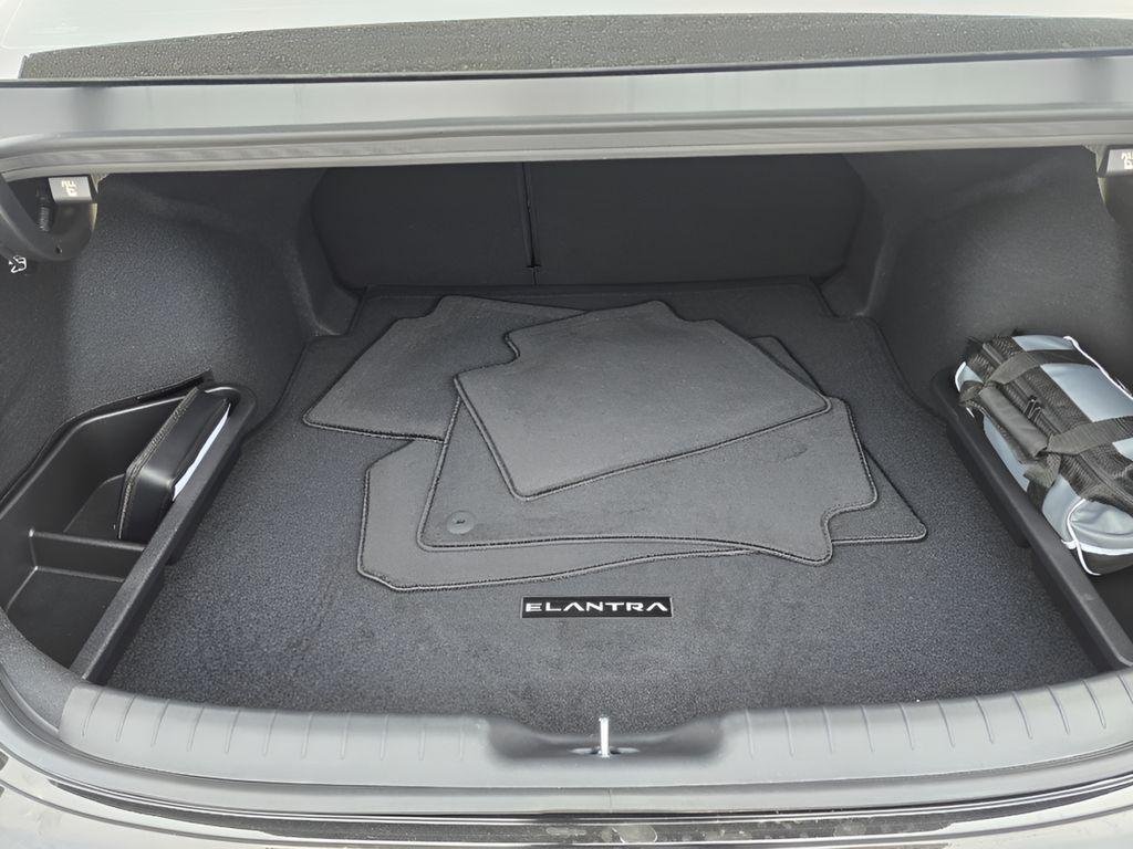 New 2026 Abyss Black Hyundai Limited image 30