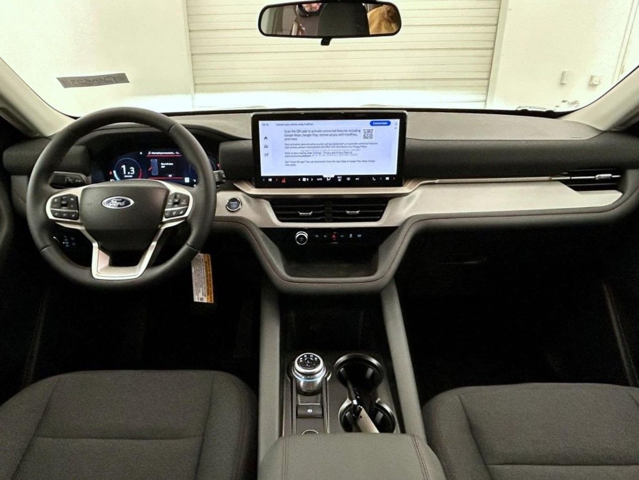 New 2026 Agate Black Metallic Ford Active image 13