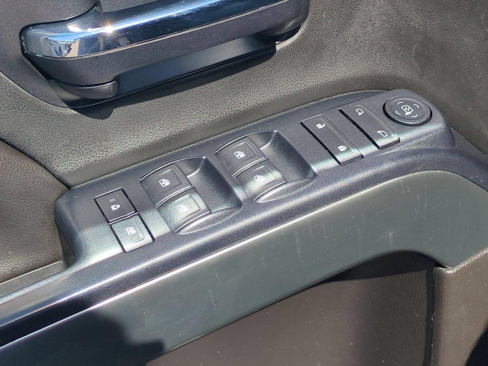 Used 2018 Black Chevrolet LT image 15
